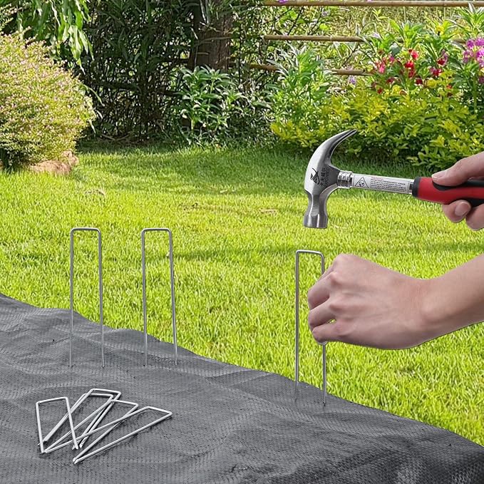 300 Pack Landscape Staples 6 Inch, Galvanized Garden Staples Pins Ground Stakes Fence Tent Sod Staples Yard Lawn Truf Staples for Landscaping Fabric Irrigation Tubing