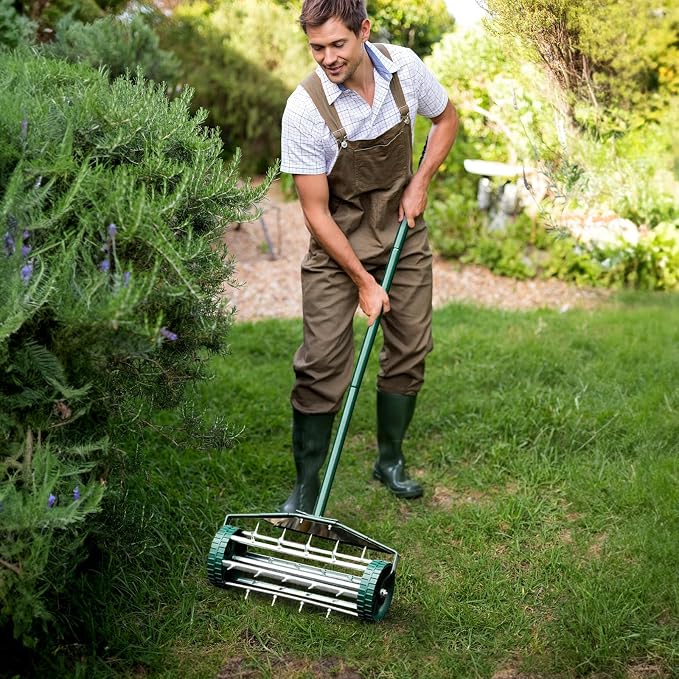 GYMAX Lawn Aerator, 17inch Heavy Duty Rolling Aerator with Sharp Spikes & Anti-Slip Handle, Push Grass Lawn Aerator for Garden, Yard, Manual Aerator Tool (with Fender)