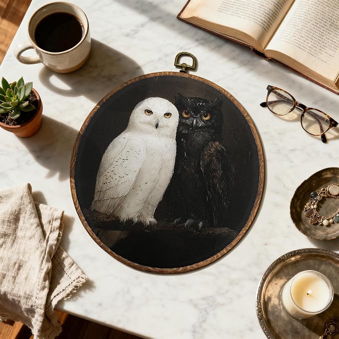 DOFQZ Vintage Black and White Owl Round Wall Art Decor, Dark Academia Gothic Owl Framed Wall Art, Moody Animal Bird Canvas Wall Hanging Decor for Home Bedroom Living Room, 10x10