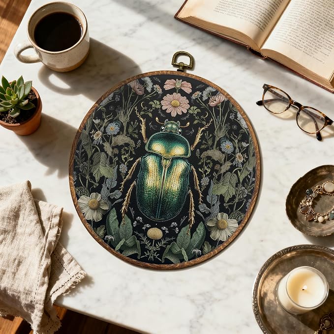 DOFQZ Vintage Dark Green Beetle Round Wall Art Decor, Retro Botanical Art Deco Framed Wall Art, Dark Cottagecore Moody Wildflower Canvas Wall Hanging Decor for Home Bedroom Living Room, 10x10