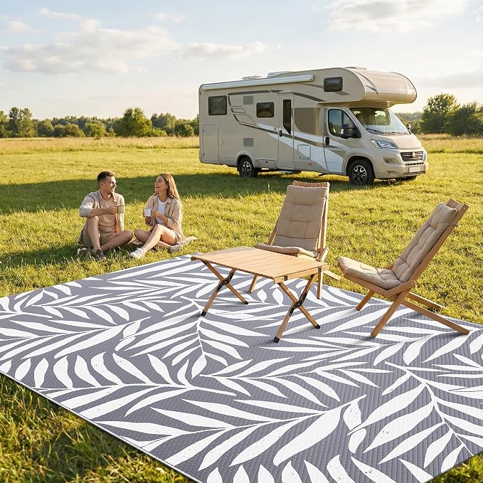 Smiry Outdoor Rug 5x8 ft, Waterproof Reversible Plastic Straw Rugs, Outdoor Area Rug with Leaf Pattern, Outside Floor Mat for Patio, Backyard, Deck, Picnic, Beach, Camping, Grey & White