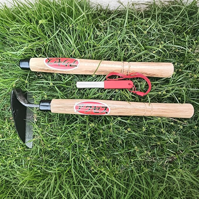 Japanese Garden Hand Hoe Sickle, Hand Weed Puller with Replacement Wooden Handle, Gardening Sickle for DIY Yard Work (Right-Handed)