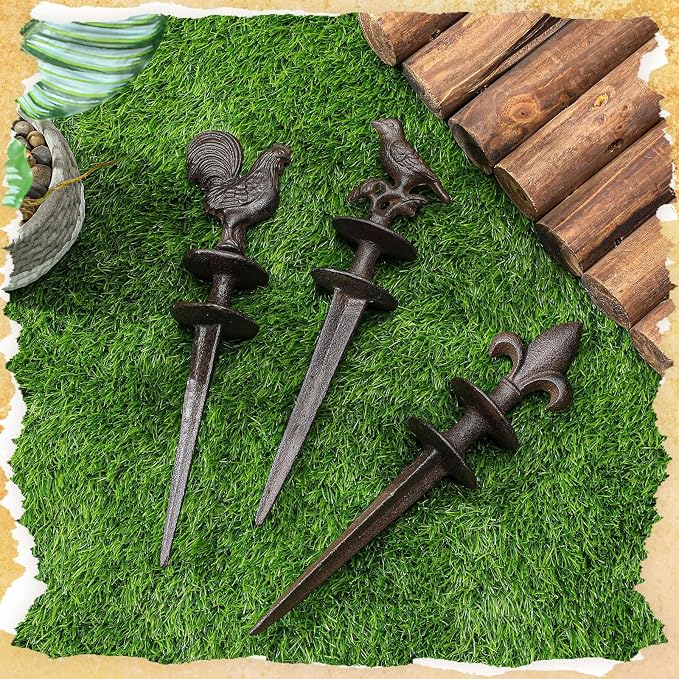 Briwooody 3 Pcs Garden Hose Guide Set Stakes Heavy Duty Cast Iron Water Hose Guide Spike Garden Stakes Decorative for Outside Flower Beds Plant(Rooster Iris Bird)