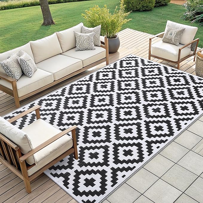 Smiry Waterproof Outdoor Rug 10X14 ft, Reversible Plastic Straw Patio Camping Rugs, Outdoor Indoor RV Mat Carpet for Patio, Outside Entry, Backyard, Deck, Bench, Picnic, Camper, Black & White