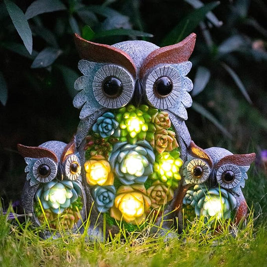 Solar Garden Statue Lights, Owl Family Decor with LED Succulent Flowers, Cute Solar Owl Figurines, Waterproof Resin Outdoor Yard Art for Patio Lawn Porch, Garden Gifts for Women Mom Grandma