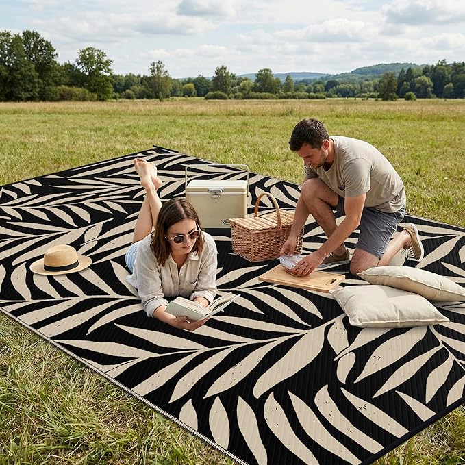 Smiry Outdoor Rug 6x9 ft, Waterproof Reversible Plastic Straw Rugs, Outdoor Area Rug with Leaf Pattern, Outside Floor Mat for Patio, Backyard, Deck, Picnic, Beach, Camping, Black & Beige
