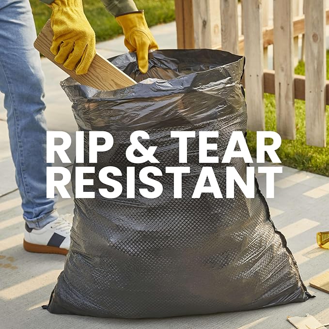 Glad ForceFlex Trash Bags 30 Gallon | Black | LeakGuard Protection | Stretchable Strength | 68 Count, Pack of 4