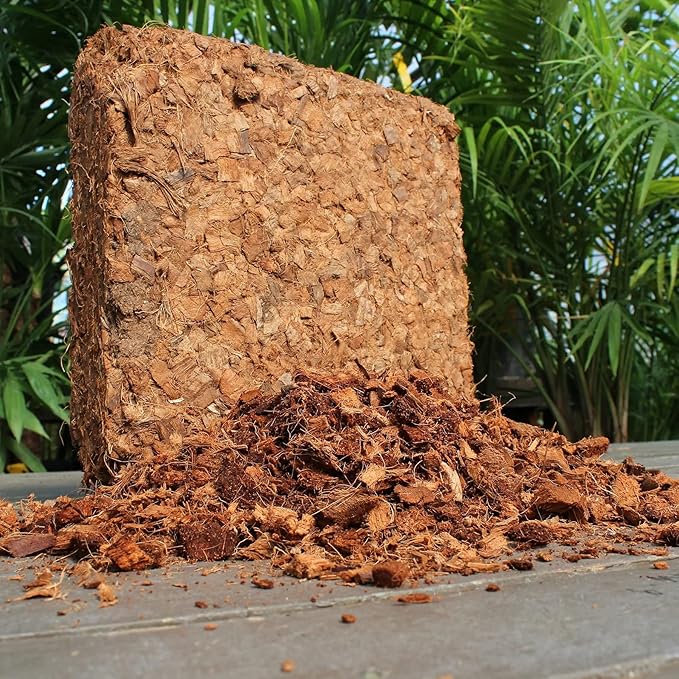Coco Coir (10lbs) + Coco Chips for Plants (10lbs) - Organic Coco Coir Brick & Coco Coir Chips - Coconut Bricks for Plants - Bulk Coco Husk & Coconut Mulch Bundle - Garden Soil & Potting Soil Mix