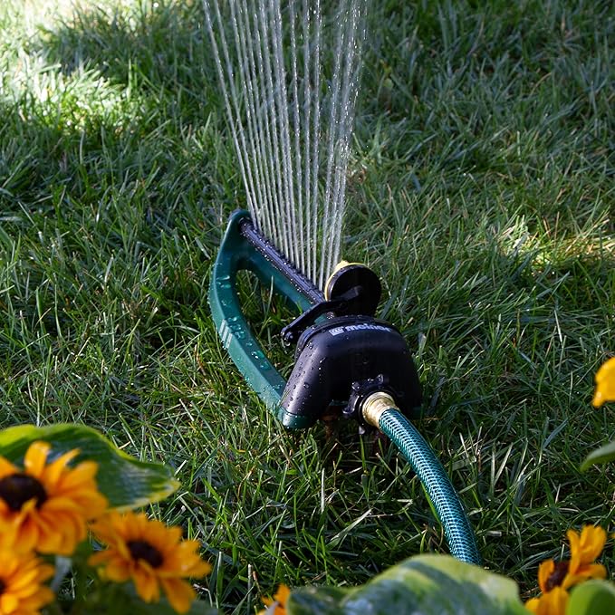 Melnor 65150AMZ Oscillating Sprinkler, 15 Precision Nozzles, Adjustable Spray Range, Waters Up to 2,650 Sq. Ft., with QuickConnect Bundle, Green, Yellow