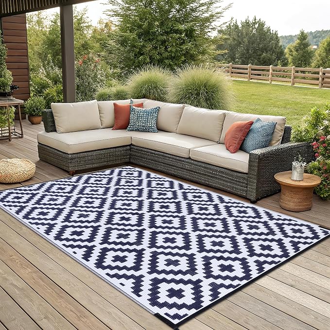 Smiry Waterproof Outdoor Rug 6x9 ft, Reversible Plastic Straw Patio Camping Rugs, Outdoor Indoor RV Mat Carpet for Patio, Outside Entry, Backyard, Deck, Bench, Picnic, Camper, White & Navy