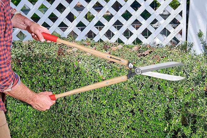 Corona HS 6930 Serrated Hedge Shear, 8-1/2-Inch Blade